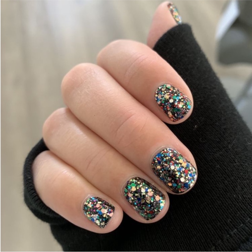 *Retired* Color Street: Broadway Glimmer | Black Multicolor Glitter Sparkle - Picture 5 of 14